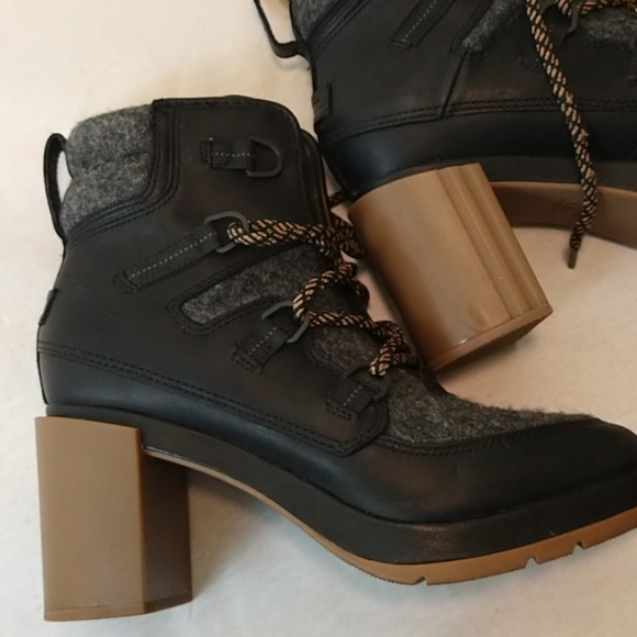 Boots - Picture 4 of 7